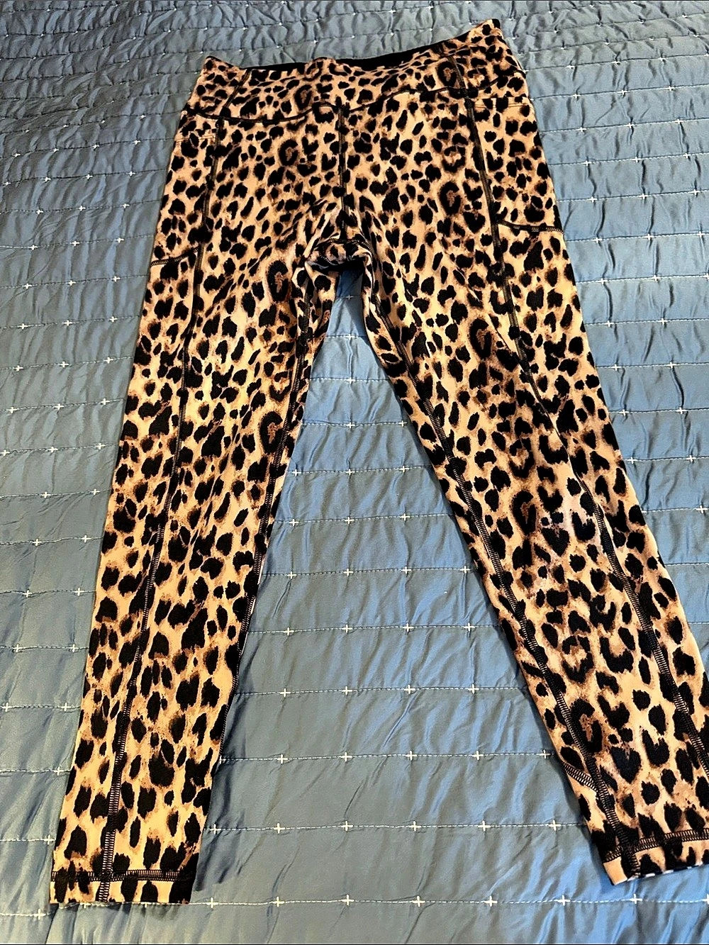 Victoria's Secret Leopard Print Leggings in Brown & Black